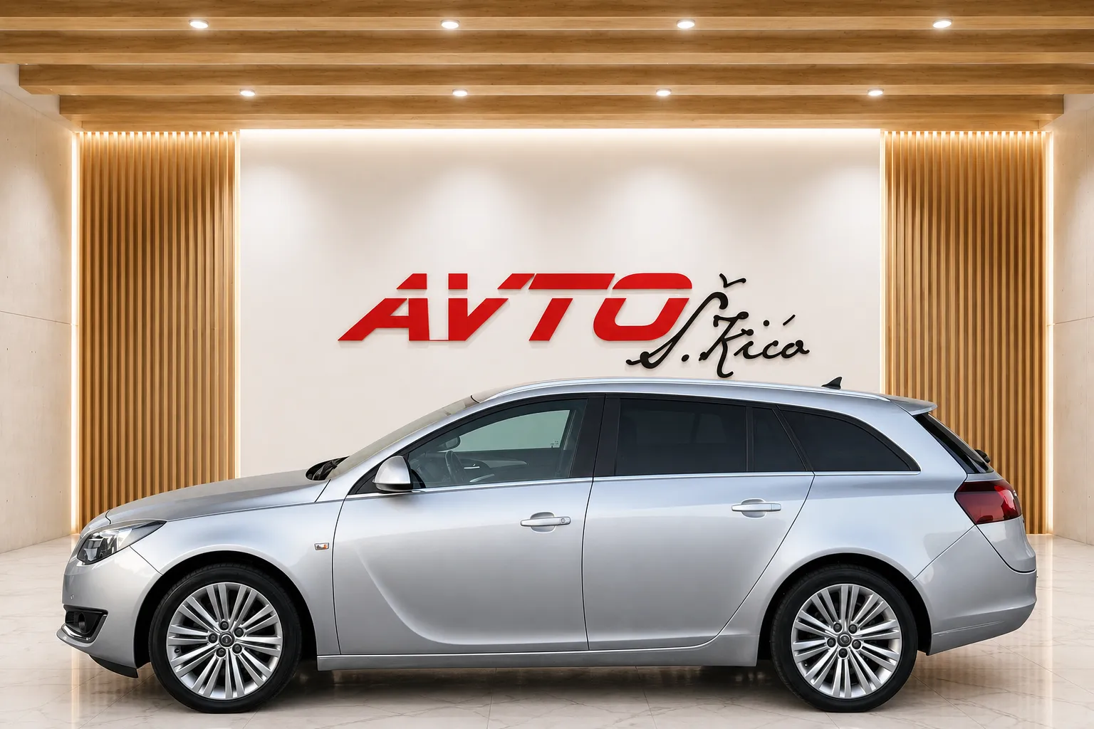 Zunanja slika - Opel Insignia - 2.0 CDTI-XENON-SPORT-NAVI-PD0-GRETJE SED-ODLIČEN - 3