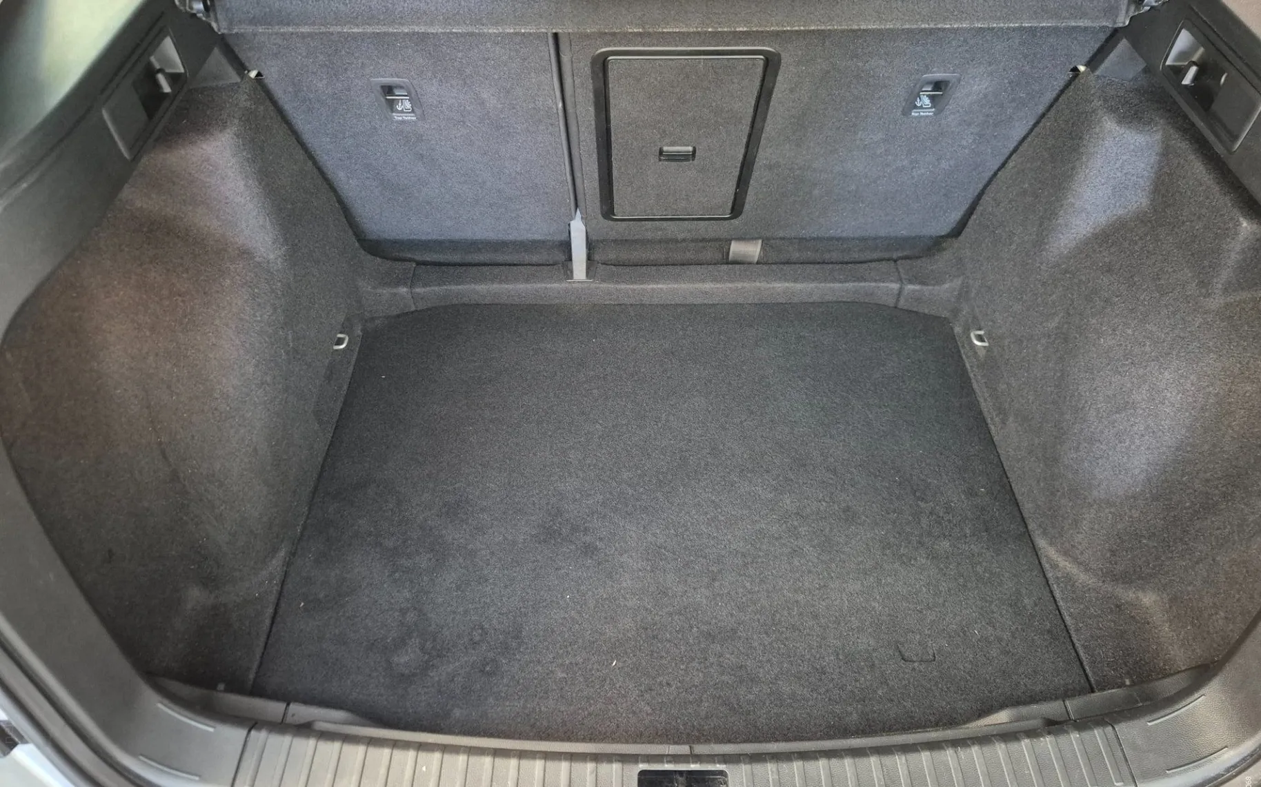 Notranja slika - Seat Ateca - 2.0 TDI Style DSG - 11