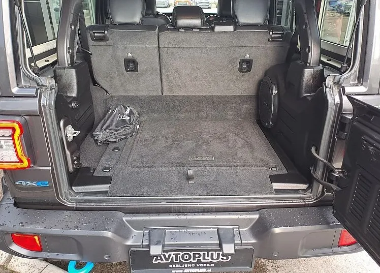 Zunanja slika - Jeep Wrangler - 2.0 GME PHEV 4xe Sahara SLO vozilo - 8