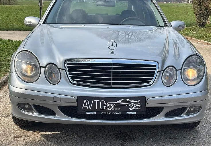 Zunanja slika - Mercedes-Benz E-Razred - E 220 CDI Classic - 2