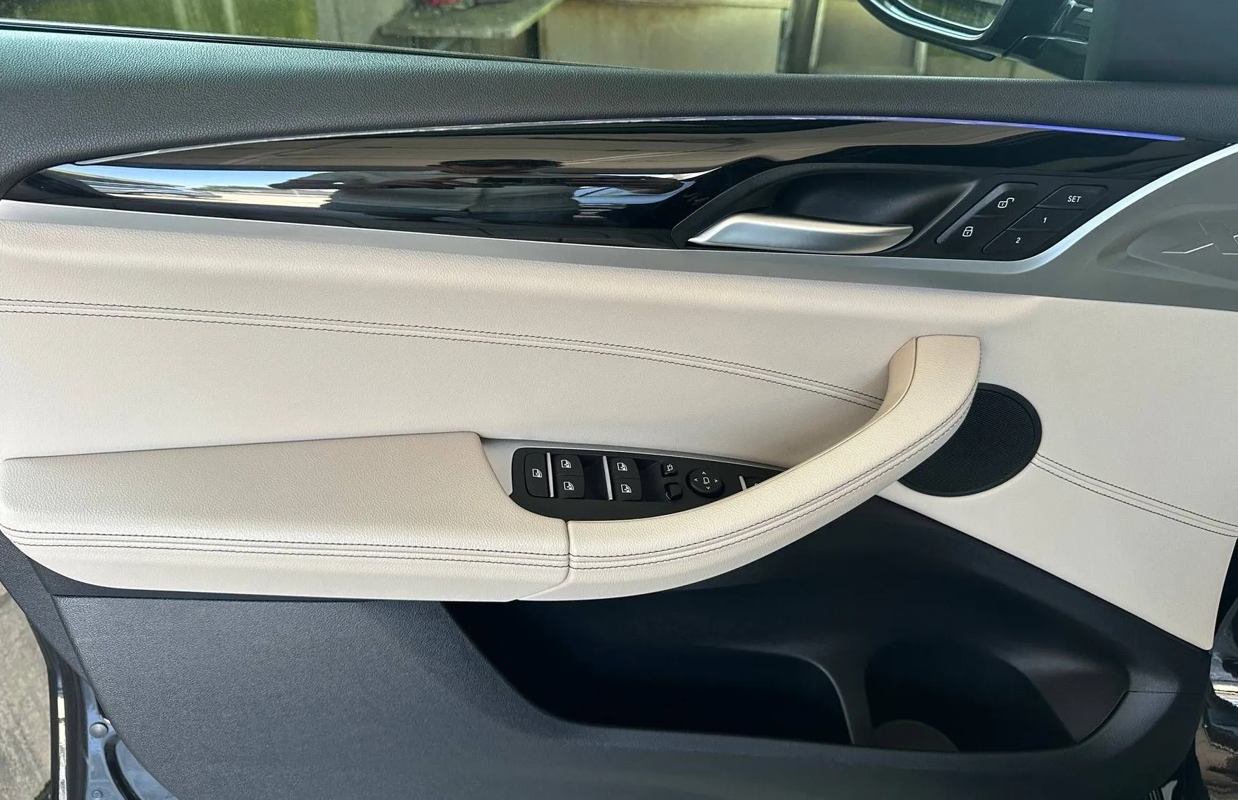Zunanja slika - BMW X4 - serija : xDrive30d M PAKET FULL LED NAVI PDC USNJE... - 13