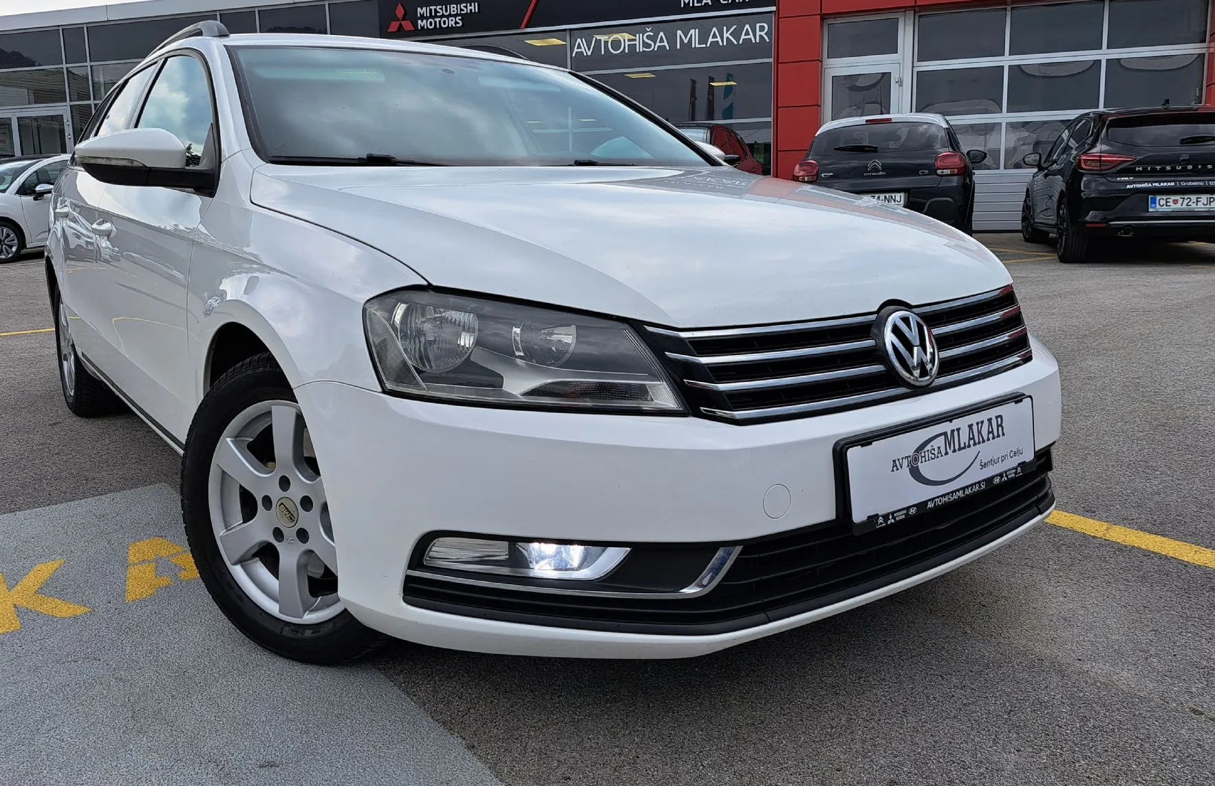 Zunanja slika - VW Passat - Variant 1.6 TDI  Comfortline -ODLIČEN- - 1