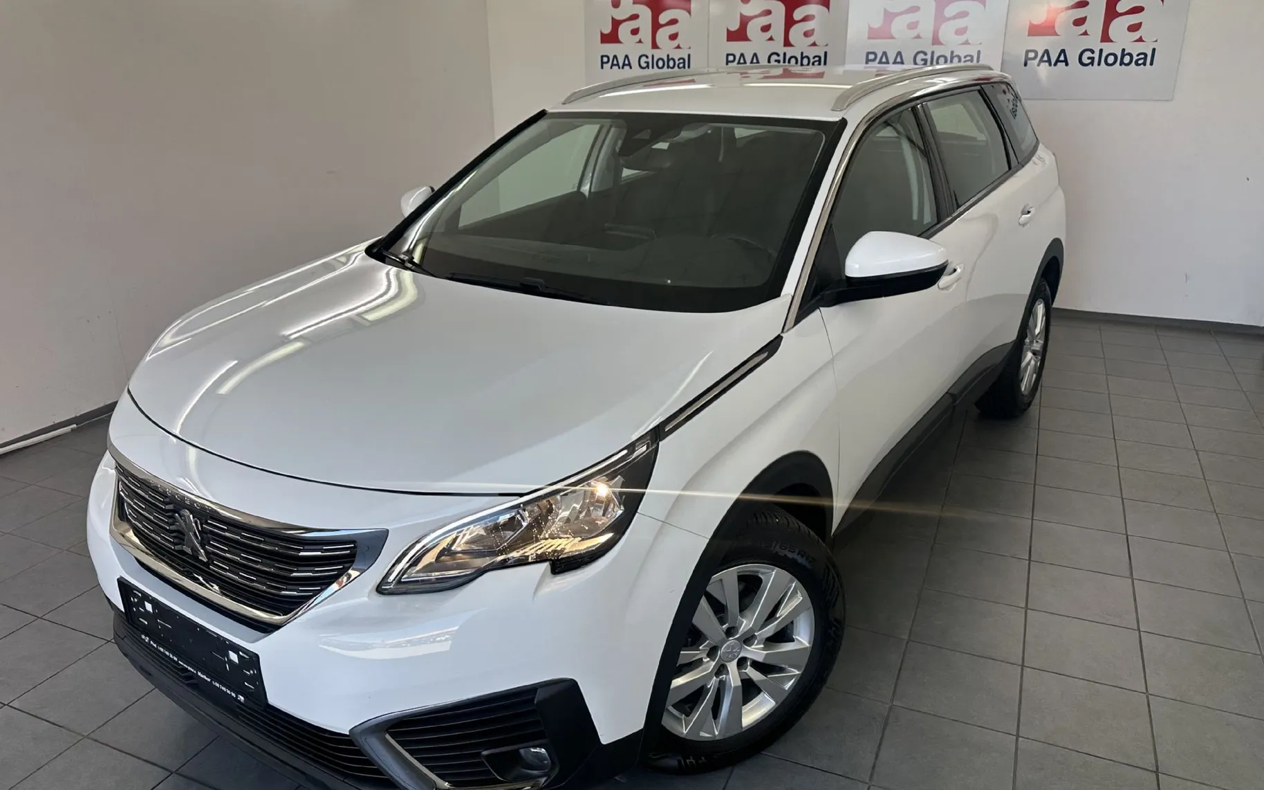 Zunanja slika - Peugeot 5008 - 1.5 BLUE HDI 130 BUSINESS.NAVI.ALU.. - 1