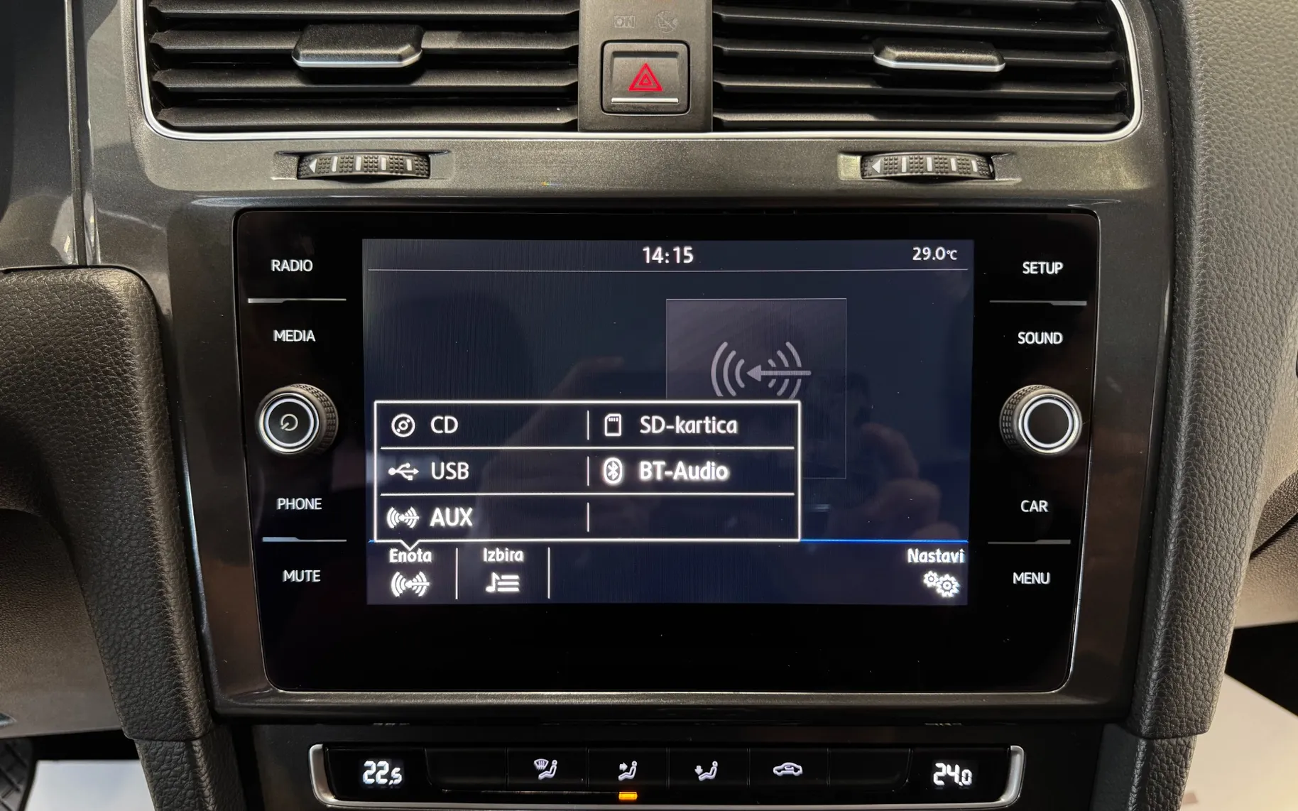 Zunanja slika - Volkswagen Golf - 1,6 TDI BMT - 16