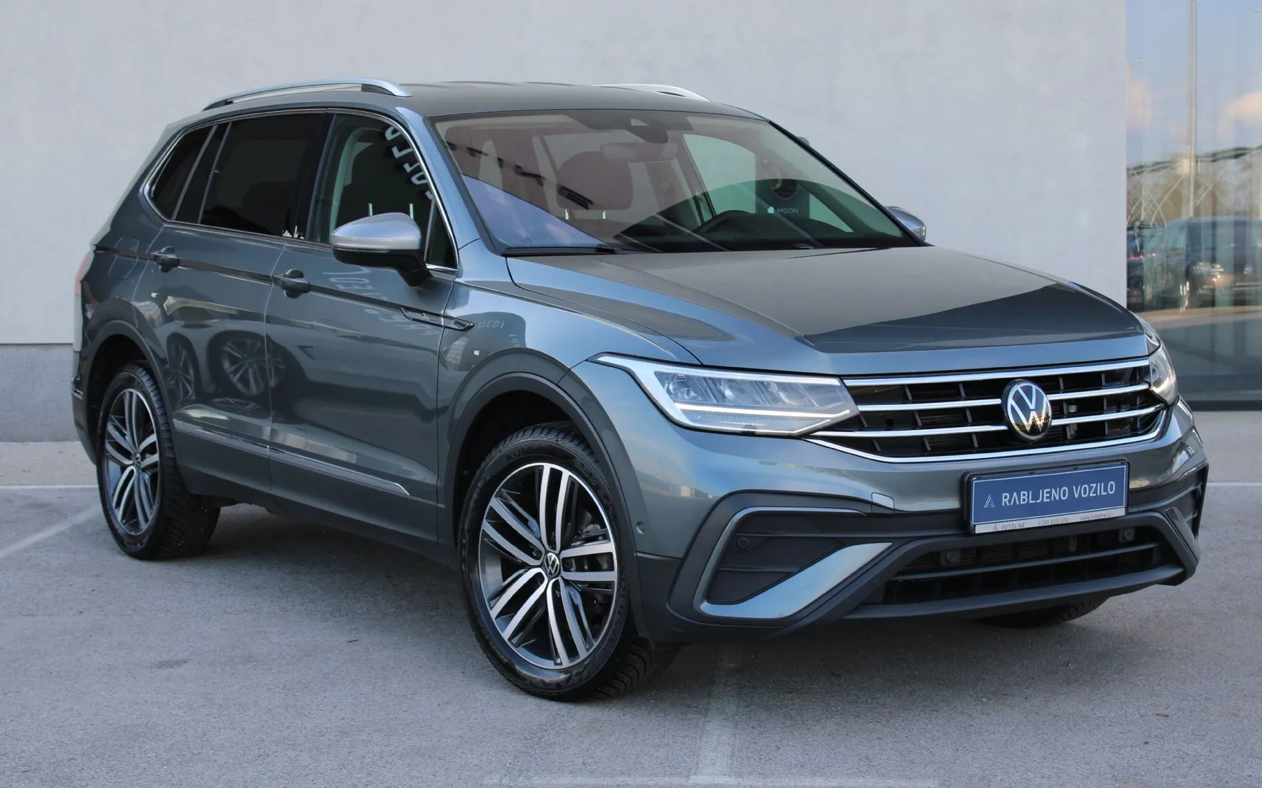 Zunanja slika - VW Tiguan Allspace - 2.0 TDI SCR BMT 110kW Life VIRT GRET SED AKT TEMP - 3