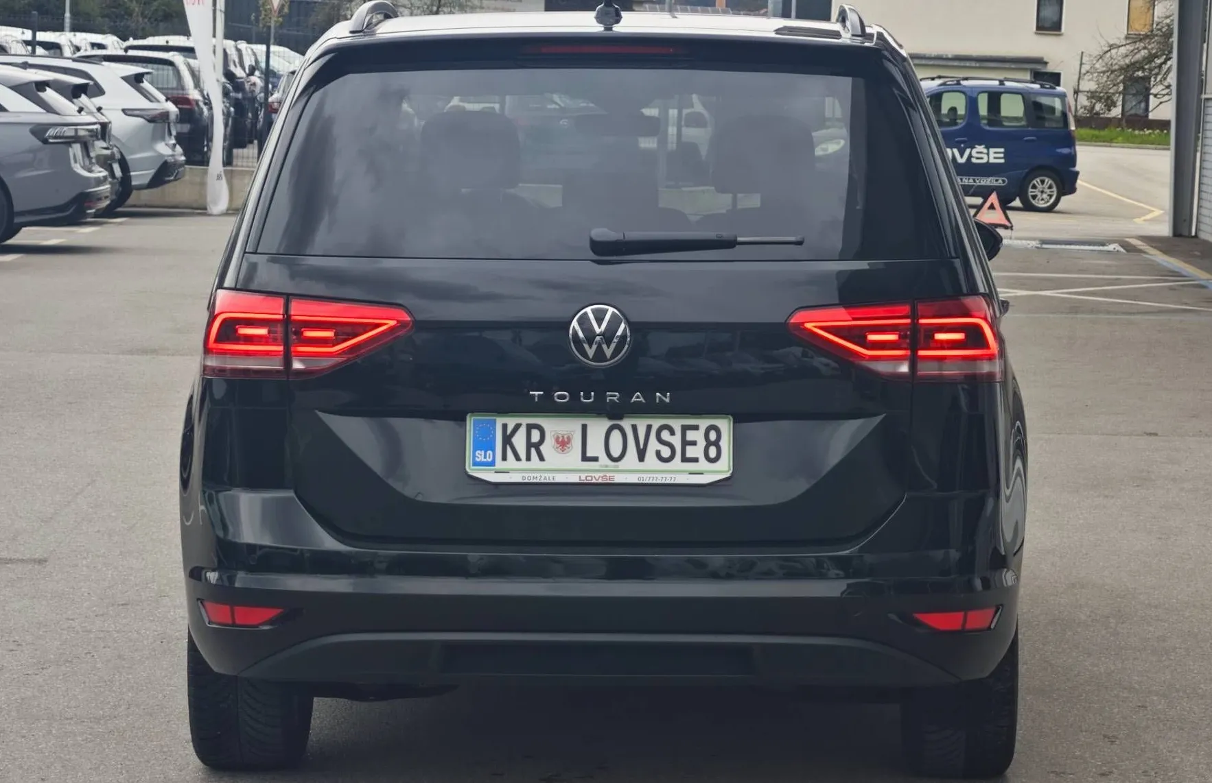 Zunanja slika - Volkswagen Touran - 2.0 TDI 4 ALL |PANORAMA|NAVI|FULL LED| - 6