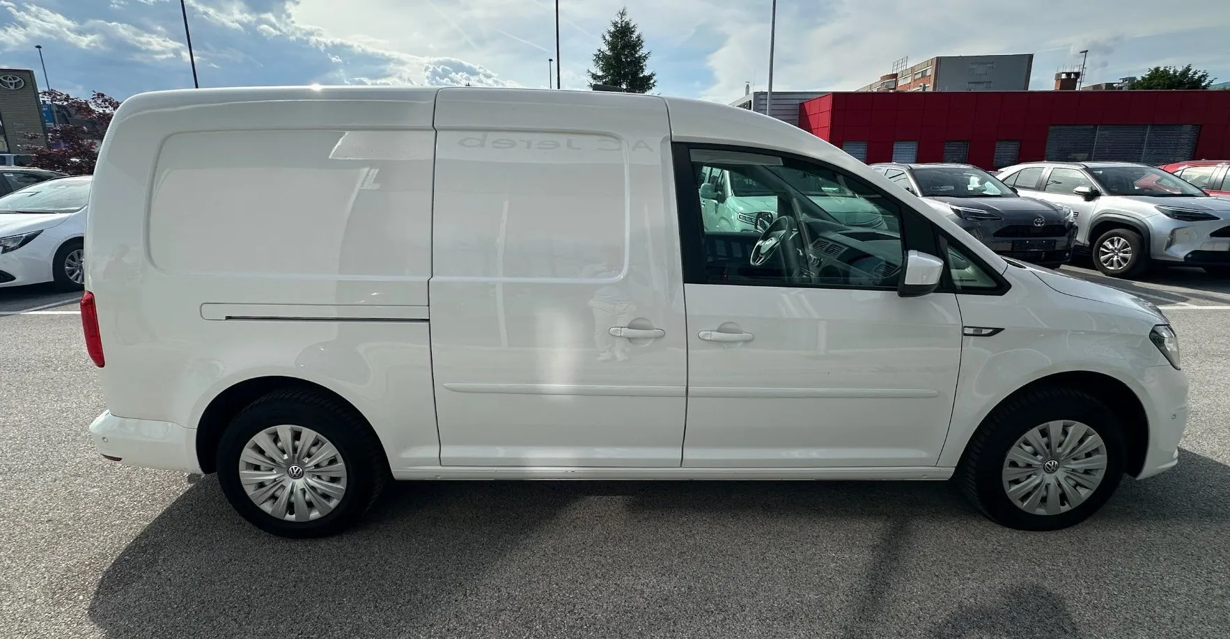 Zunanja slika - Volkswagen Caddy - MAXXI 2.0TDI DSG - 6