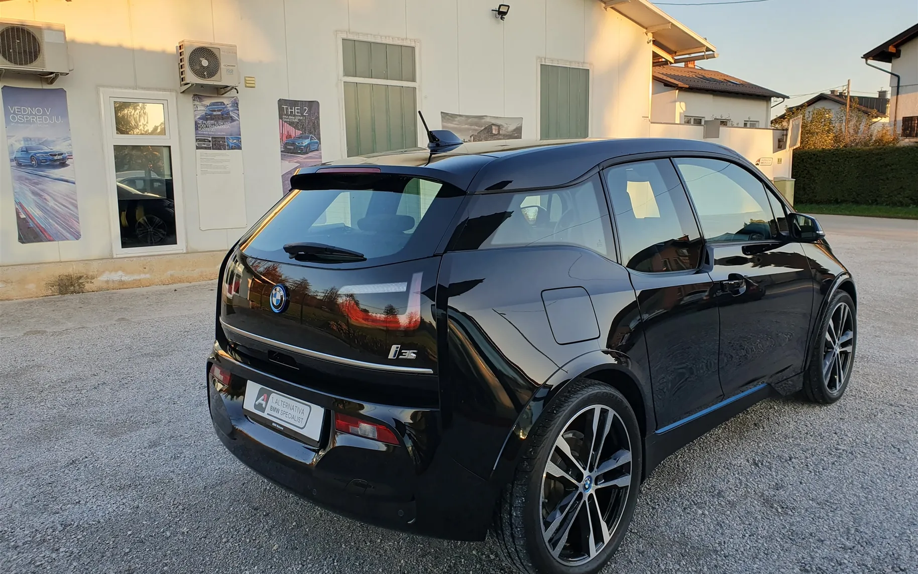Zunanja slika - BMW i3 - s 120Ah - 2