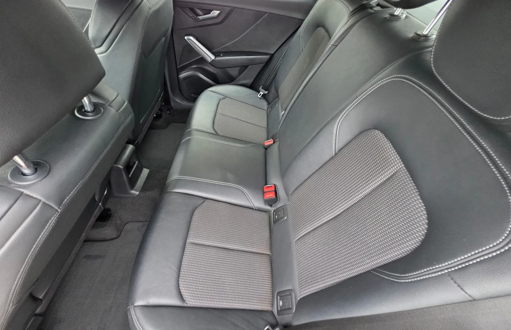 Zunanja slika - Audi Q2 - QUATTRO 2.0 TDI S-LINE 4X4 S-TRONIC-XENON-KAMERA - 14