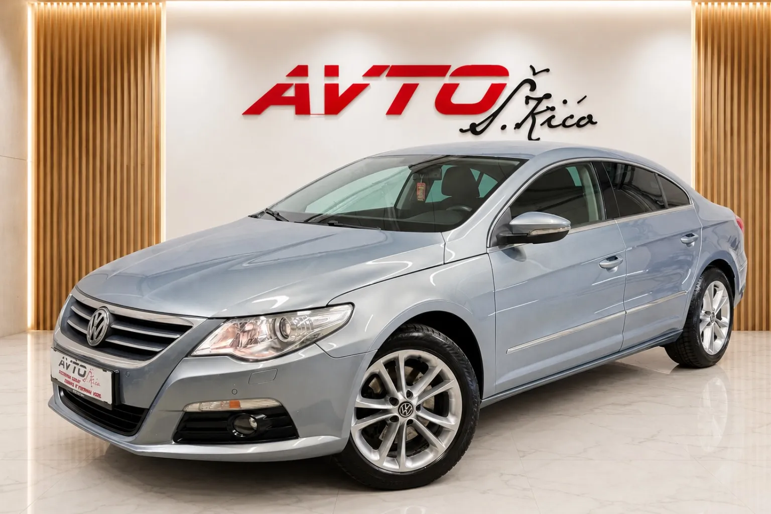 Zunanja slika - Volkswagen Passat CC - 2.0 TDI-BI-XENON-SPORT LINE-ALU-CROM-PDC-TEMPOMAT. - 1