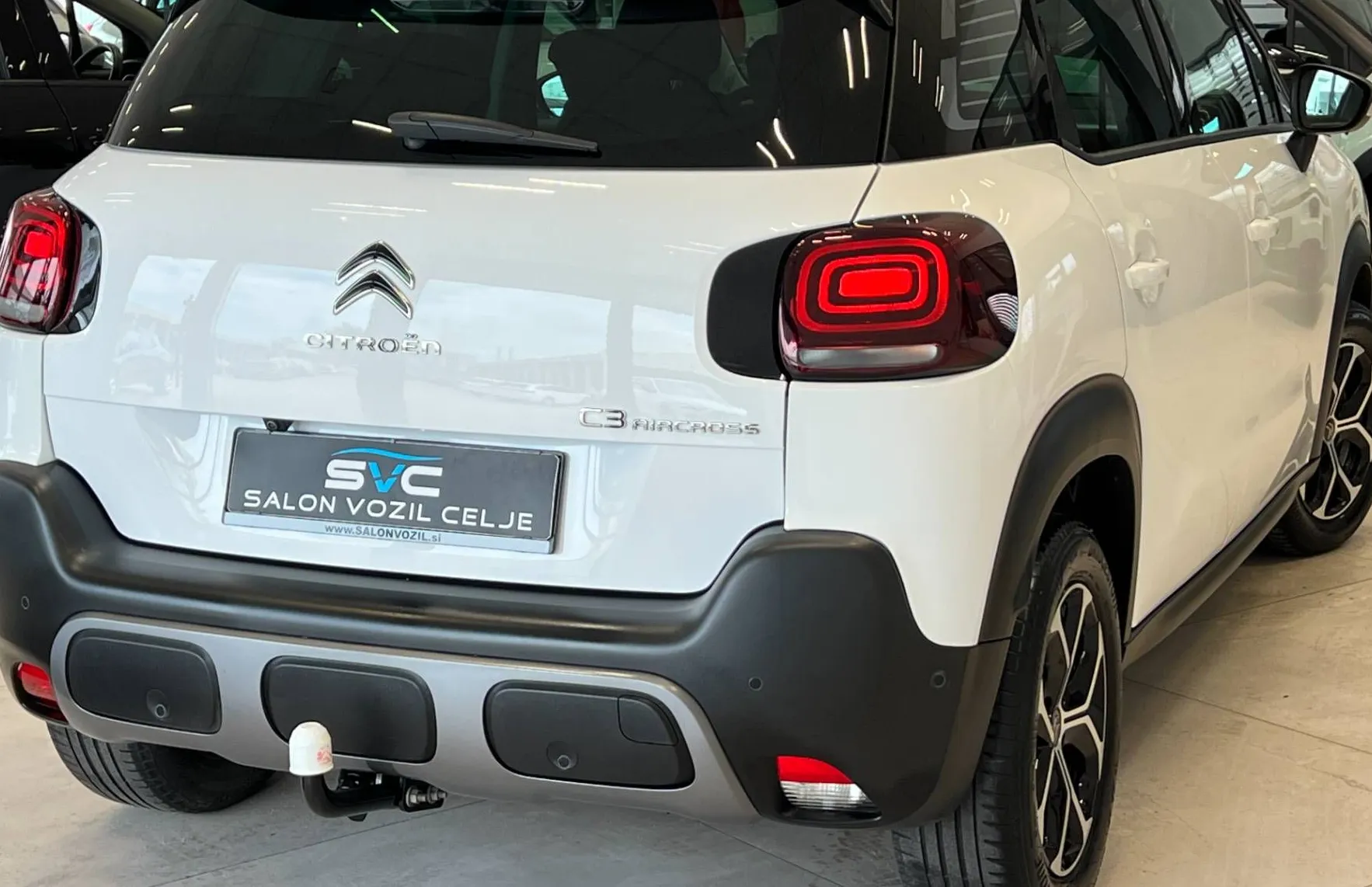 Zunanja slika - Citroën C3 Aircross - 1.2-SHINE-FULL-LED-KAM-MRTVI-KOTI-NAVI-16C - 3