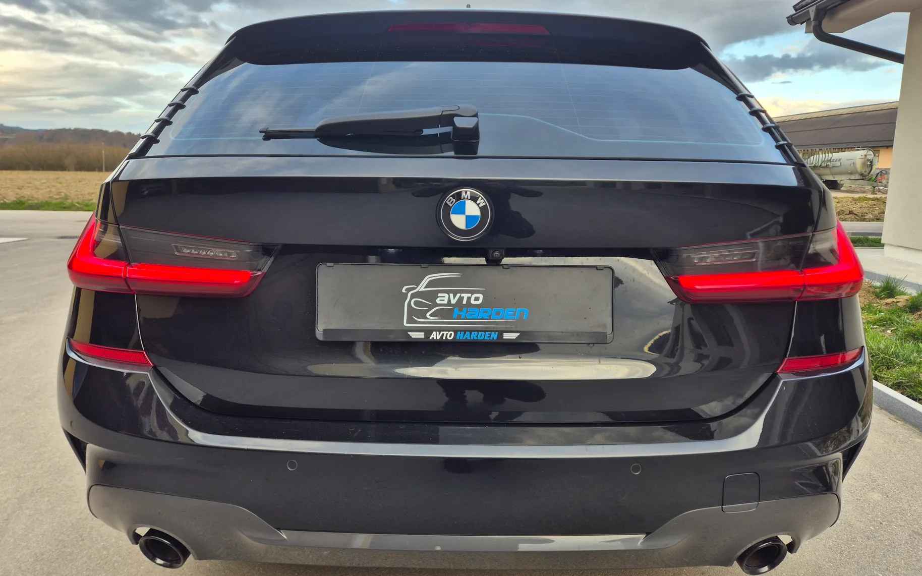 Zunanja slika - BMW Serija 1 - Serija 3 320d Touring Avt. M-Sport - 5