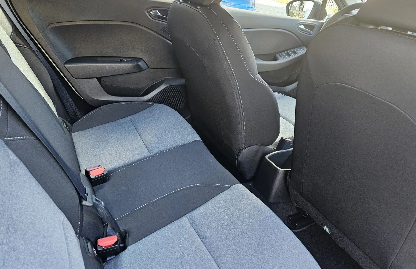 Zunanja slika - Renault Clio - Evolution dCi 100 + gretje sedežev - 8