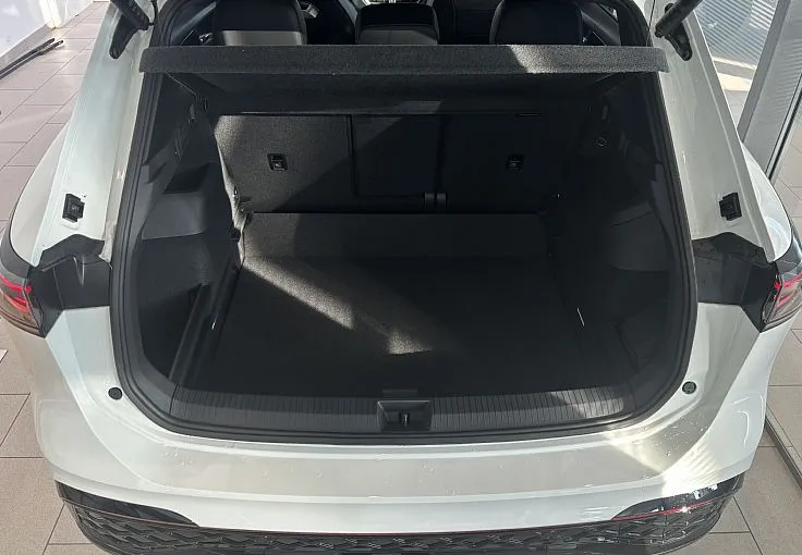 Zunanja slika - Volkswagen Tiguan - 2.0 TDI DSG R-Line ASISTENCE - 11