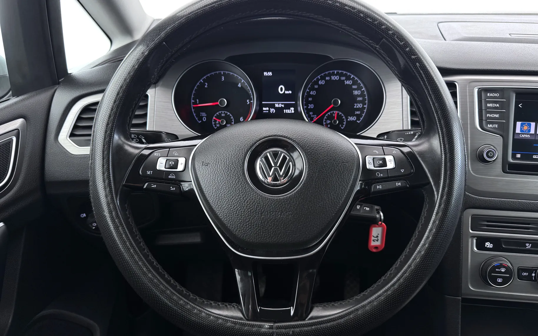 Notranja slika - Volkswagen Golf - Sportsvan 1,6 TDI BMT R-Line Edition - 8