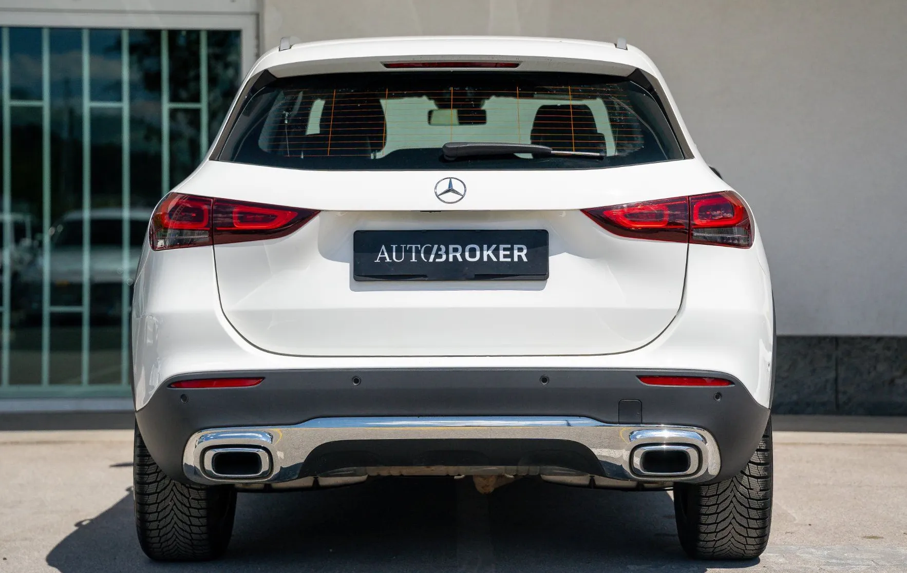 Zunanja slika - Mercedes-Benz GLA-Razred - GLA 180 AUT. LED tempomat ambient. osvet. - 6