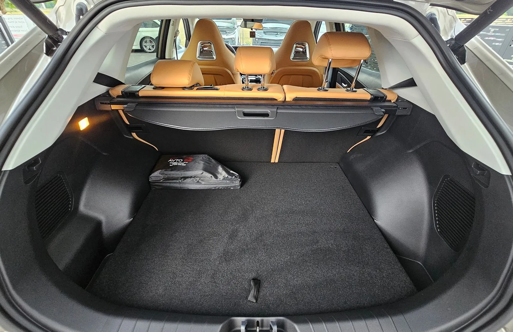 Zunanja slika - Forthing Forthing T5 EVO - T5 Evo my 2025 + ADAS+1.5 T-GDI 7DCT- NA ZALOGI- - 16
