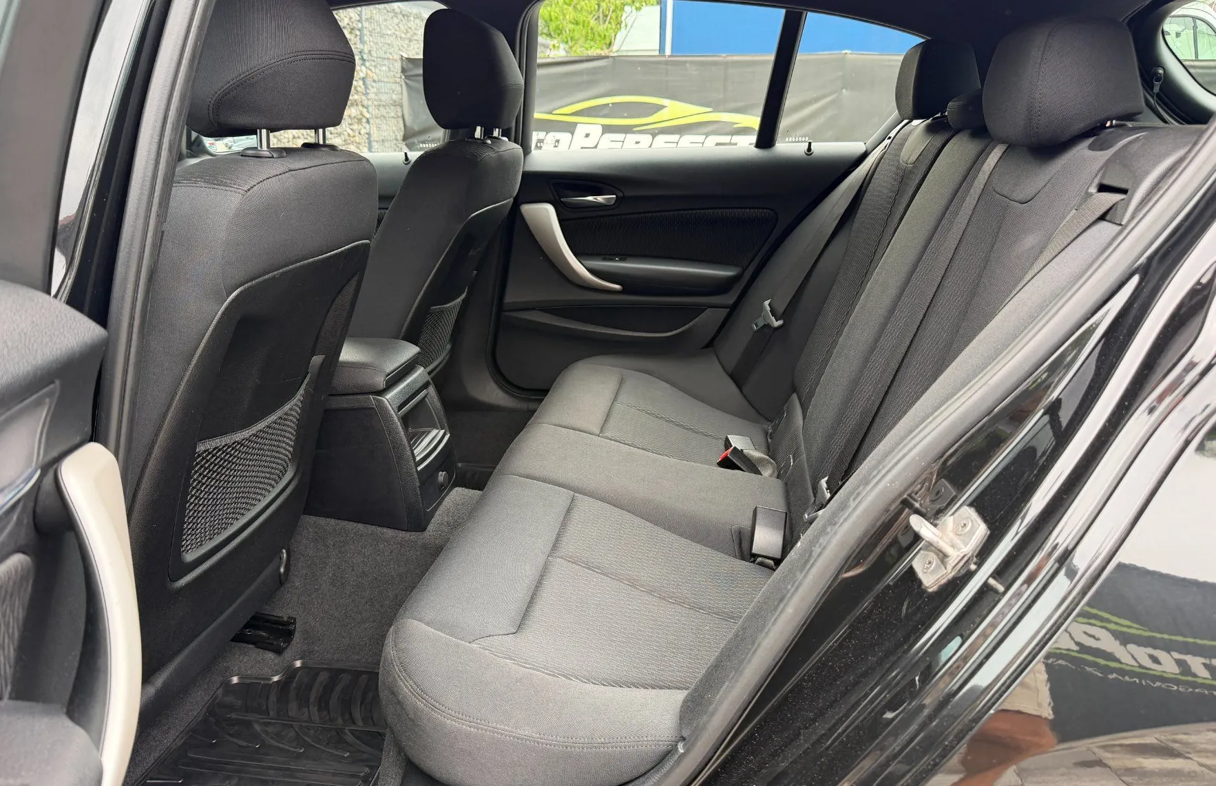 Zunanja slika - BMW Serija 1 - : 114d M Sport | Navi | PDC | LED - 16