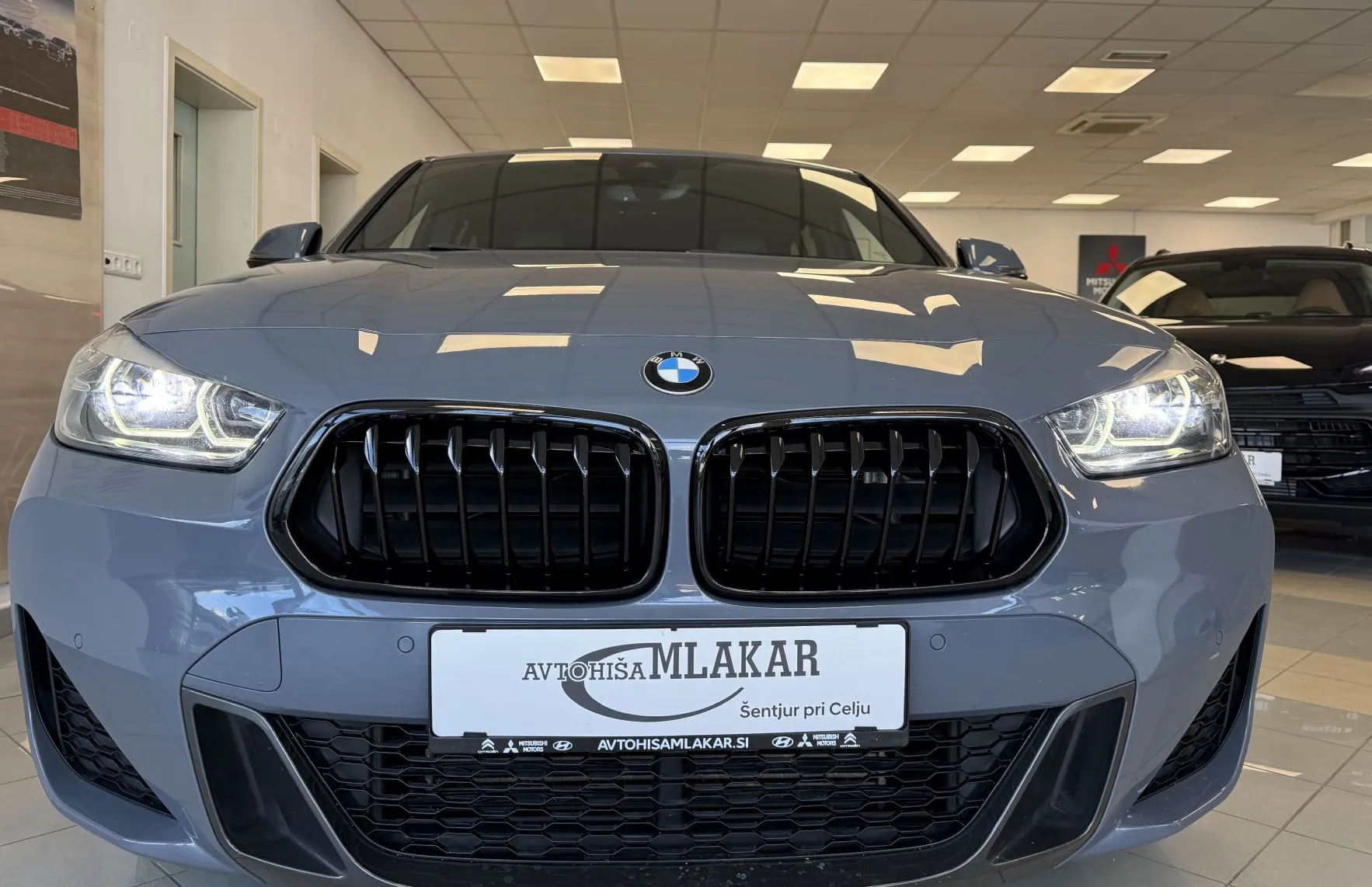 Zunanja slika - BMW X2 - serija : sDrive18d AUT. -M-SPORT-FACELIFT-PANO-KAMERA- - 2