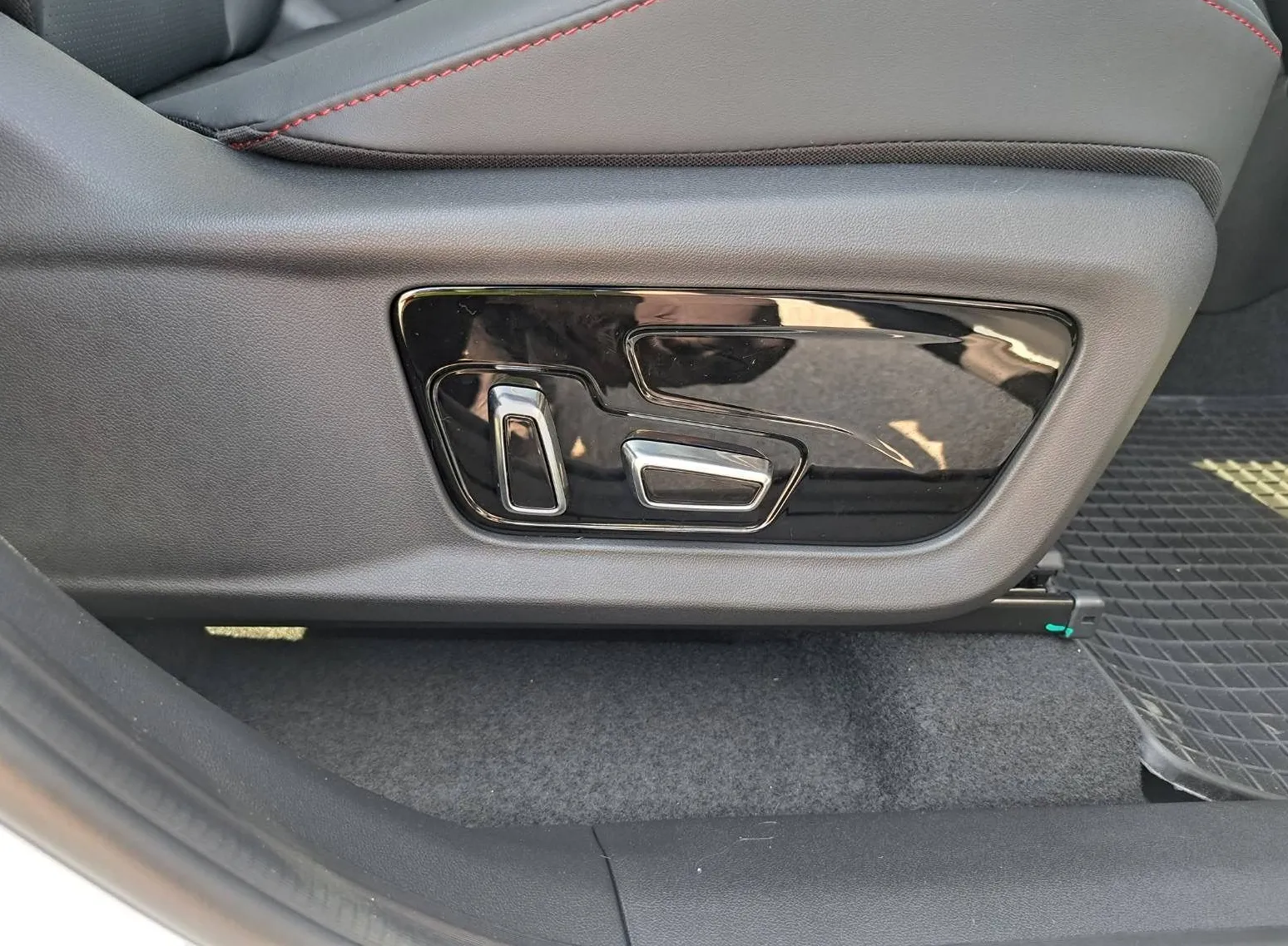 Zunanja slika - Forthing Forthing T5 EVO - T5 Evo my 2025 - 8