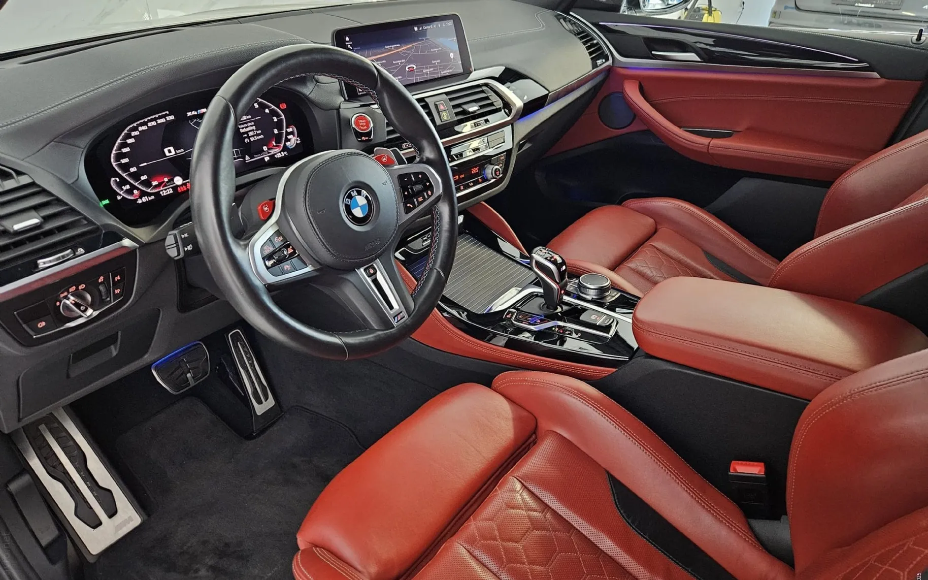 Notranja slika - BMW serija X4: - M COMPETITION|ACC|HUD|Kamera|HarmanKardon|Kljuka - 7