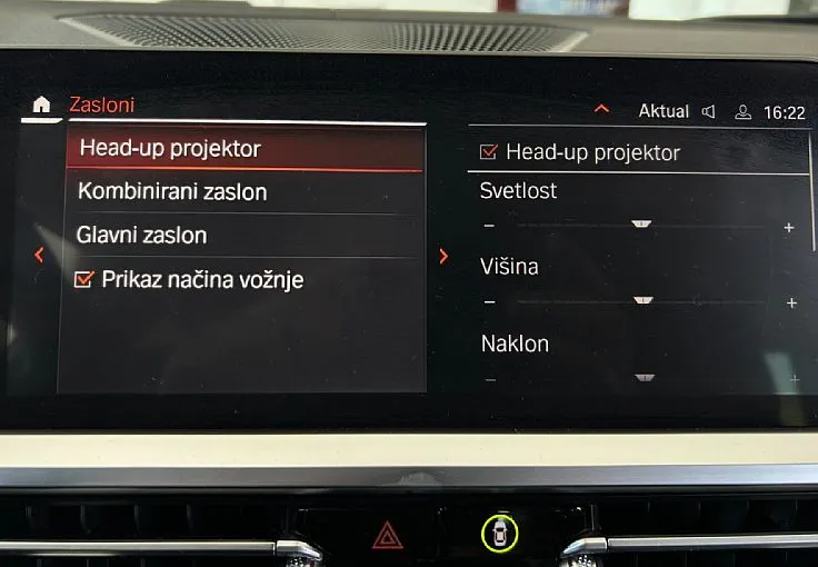 Zunanja slika - BMW Serija 3 - Touring: 318d LASER-ASISTENCE-HUD-AMBIENT - 11