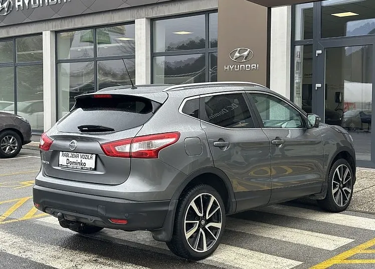 Zunanja slika - Nissan Qashqai - 1.5 DCI TEKNA - 2.LASTNIK - TOP OPREMA - 4