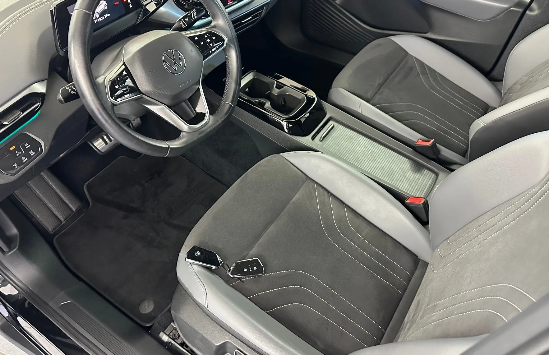 Zunanja slika - Volkswagen ID.4 - 109kW.KAMERA.NAVI.GRE.SEDEŽEV.LED.SAMO 29.297 KM - 17