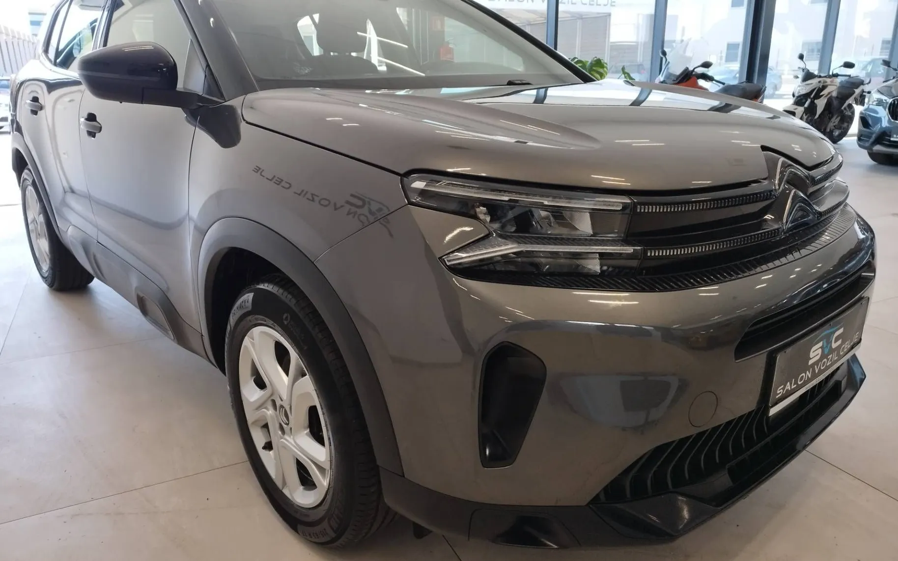 Zunanja slika - Citroën C5 Aircross - 130KM-NOV-MODEL-LED-LINE ASS-NAVI-PDC-ALU... - 3