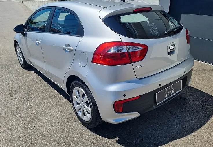 Zunanja slika - KIA Rio - 1.25 CVVT EX Urban 1.LASTNIK. 95648 KM - 5