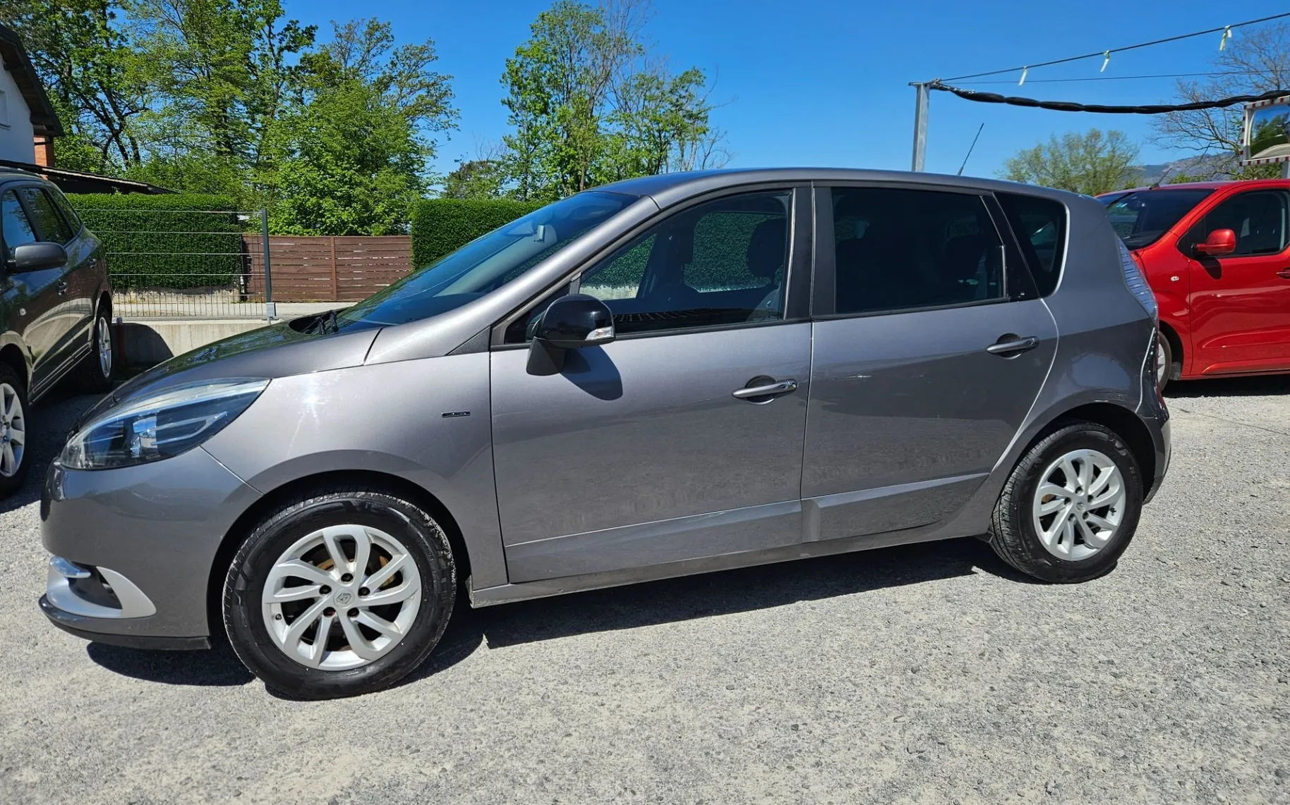 Zunanja slika - Renault Scenic - Scénic dCi 95 Limited  SLO - 10