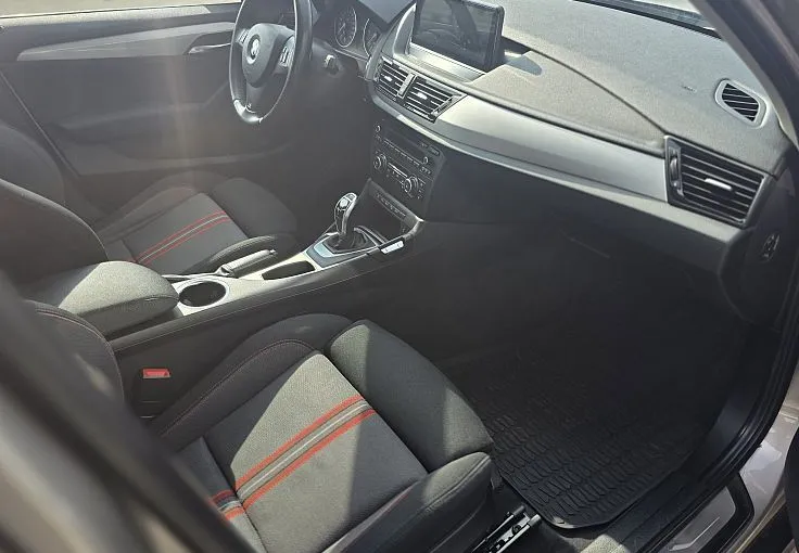 Zunanja slika - BMW X1 - serija :  x Drive 18d AUT - 10