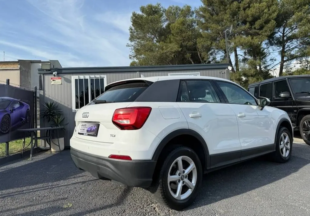 Notranja slika - Audi Q2 - 1.6 TDI OPR. VELIK SERVIS POLOG 1100 - 11