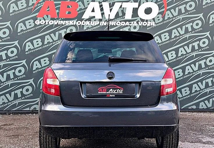 Zunanja slika - Škoda Fabia - 1.2 TSI MONTE CARLO+SLO+1LASTNIK+SERVISIRAN+UGODNO - 6