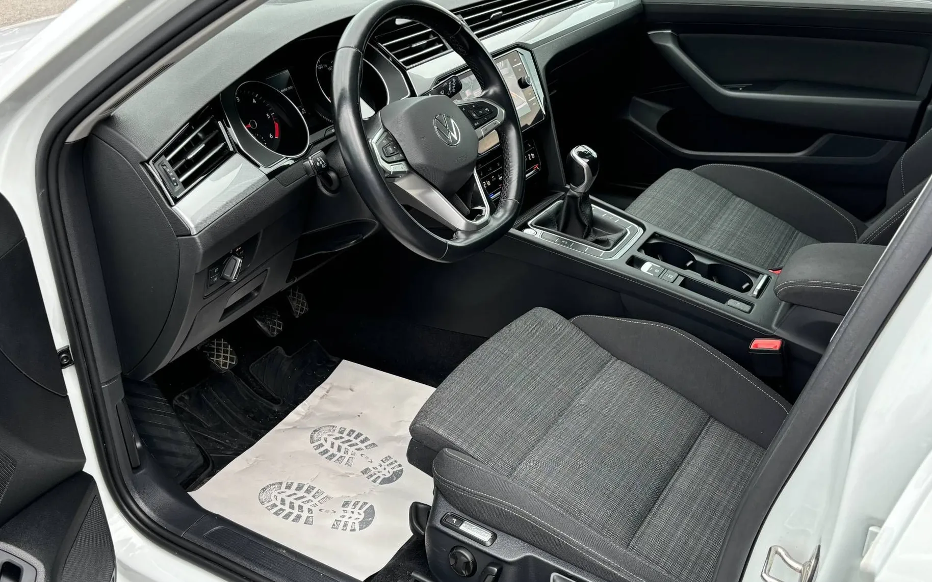 Zunanja slika - VW Passat - Variant 2.0 TDI BMT Elegance LED-KAMERA-NAVI-PANORAMA - 7