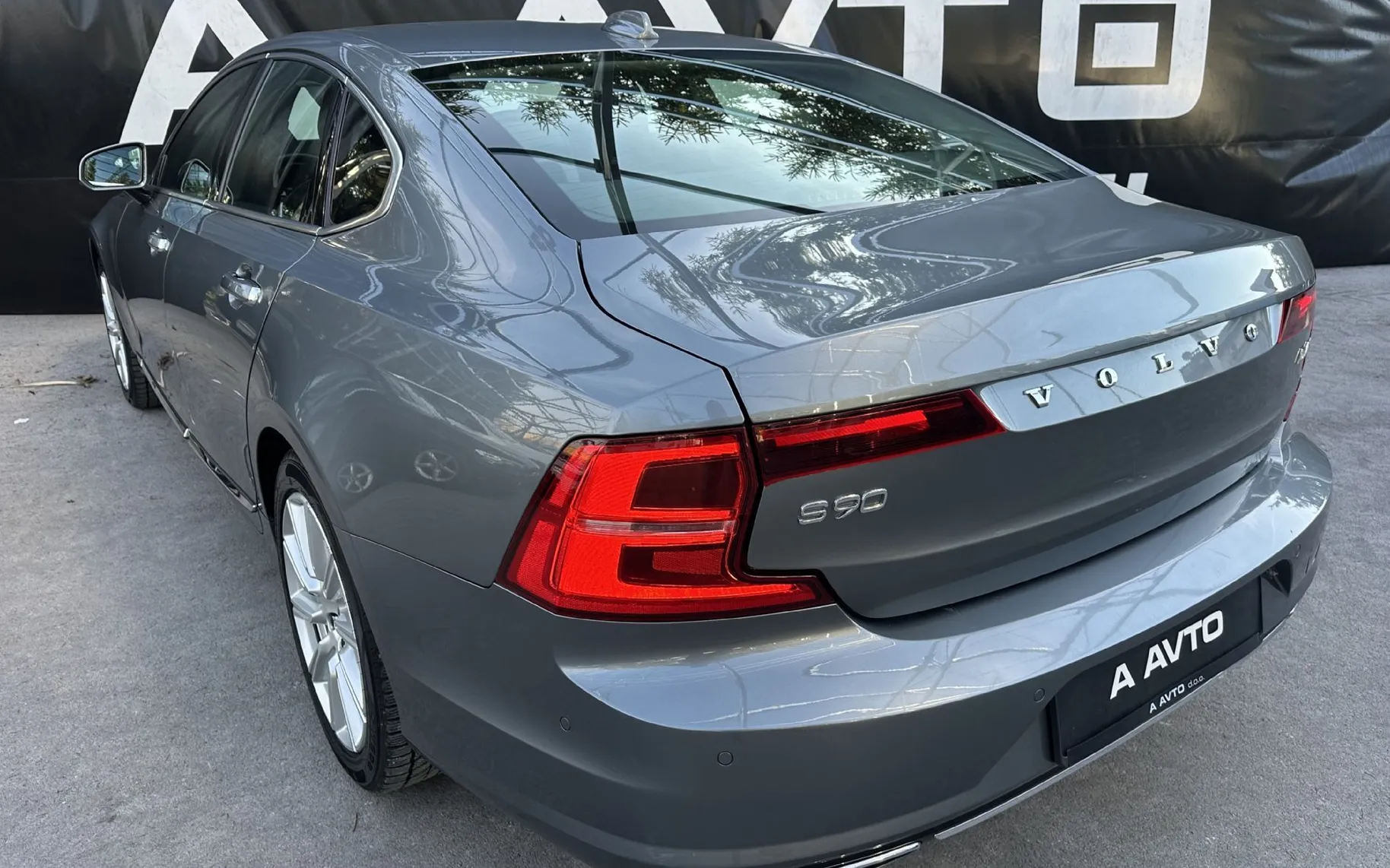 Zunanja slika - Volvo S90 - D4 AUT Inscription-FULL LED-KEYLESS-18COL-ACC-NAVI - 5