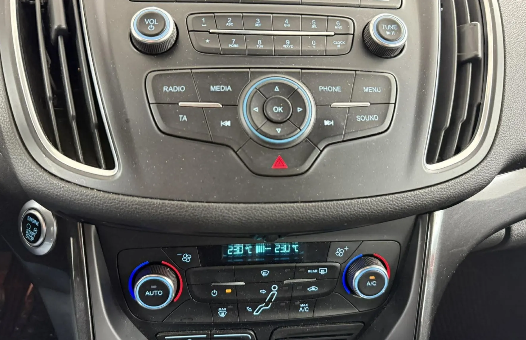 Zunanja slika - Ford C-MAX - 1.5 TDCi 88 kW Trend - 4