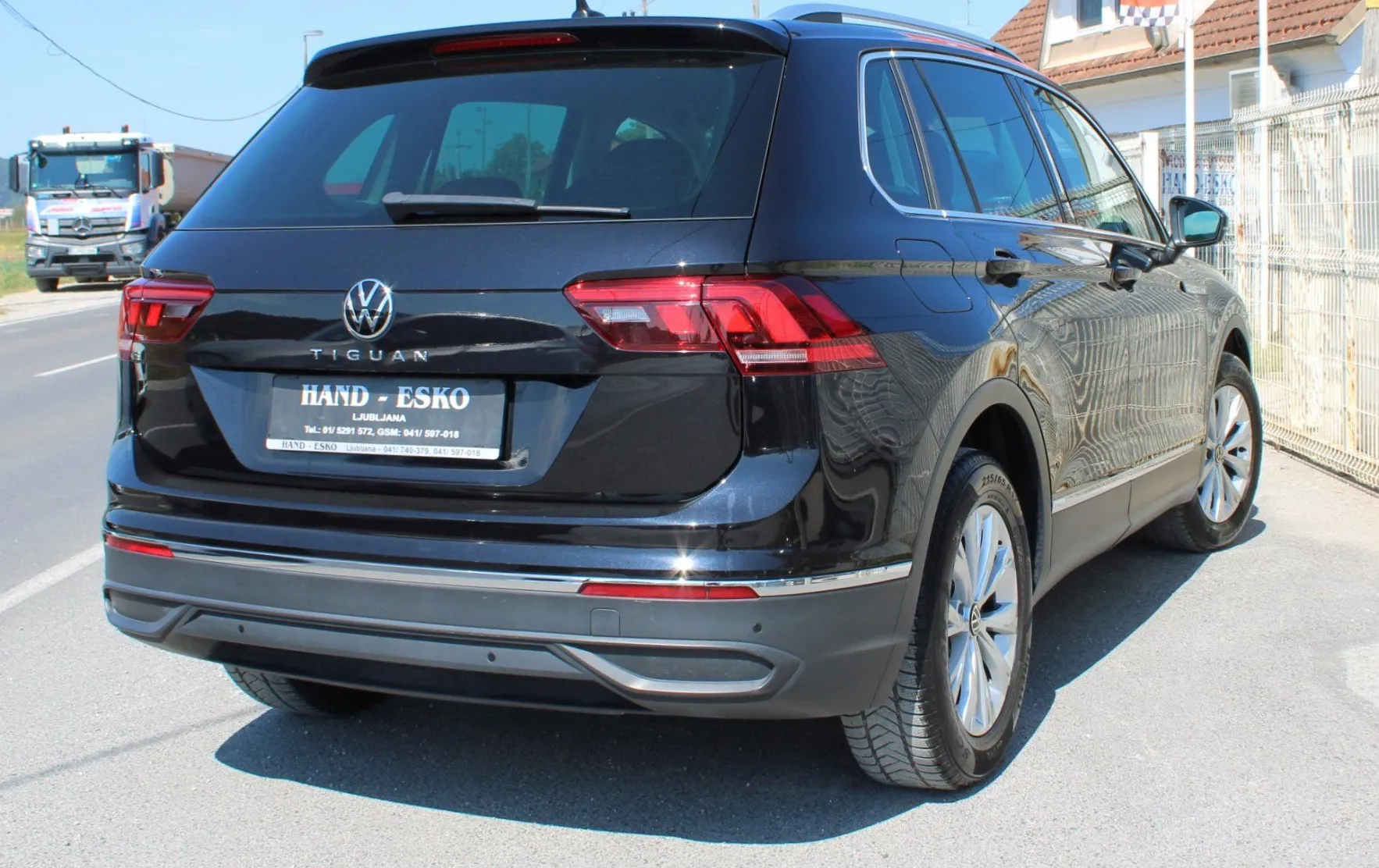 Zunanja slika - Volkswagen Tiguan - 2.0 TDI BMT Life DSG - 6