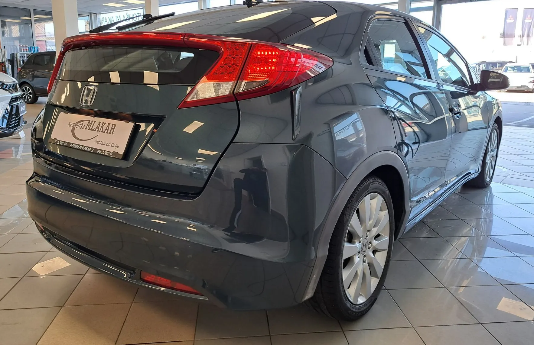 Zunanja slika - Honda Civic - 1.6 i-DTEC Sport - 4