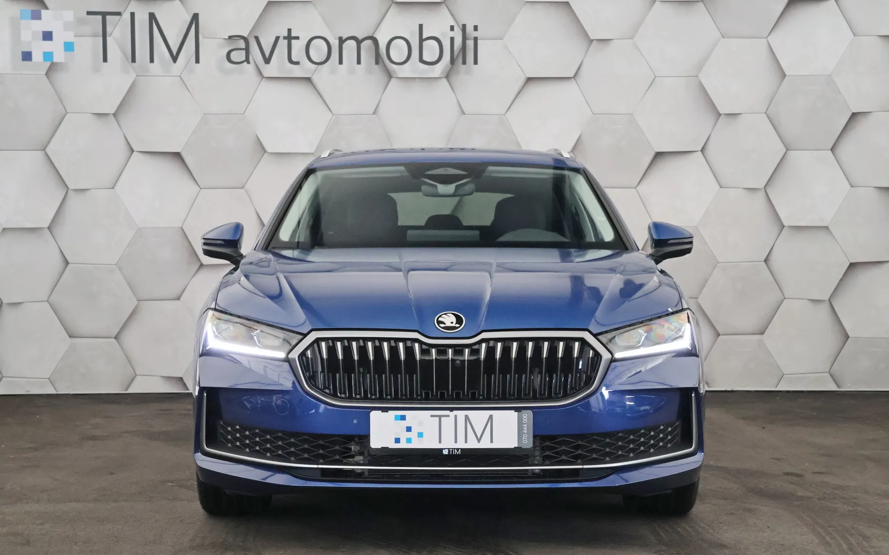 Zunanja slika - Škoda Superb - 1.5 TSI DSG Selection 150KM - 5