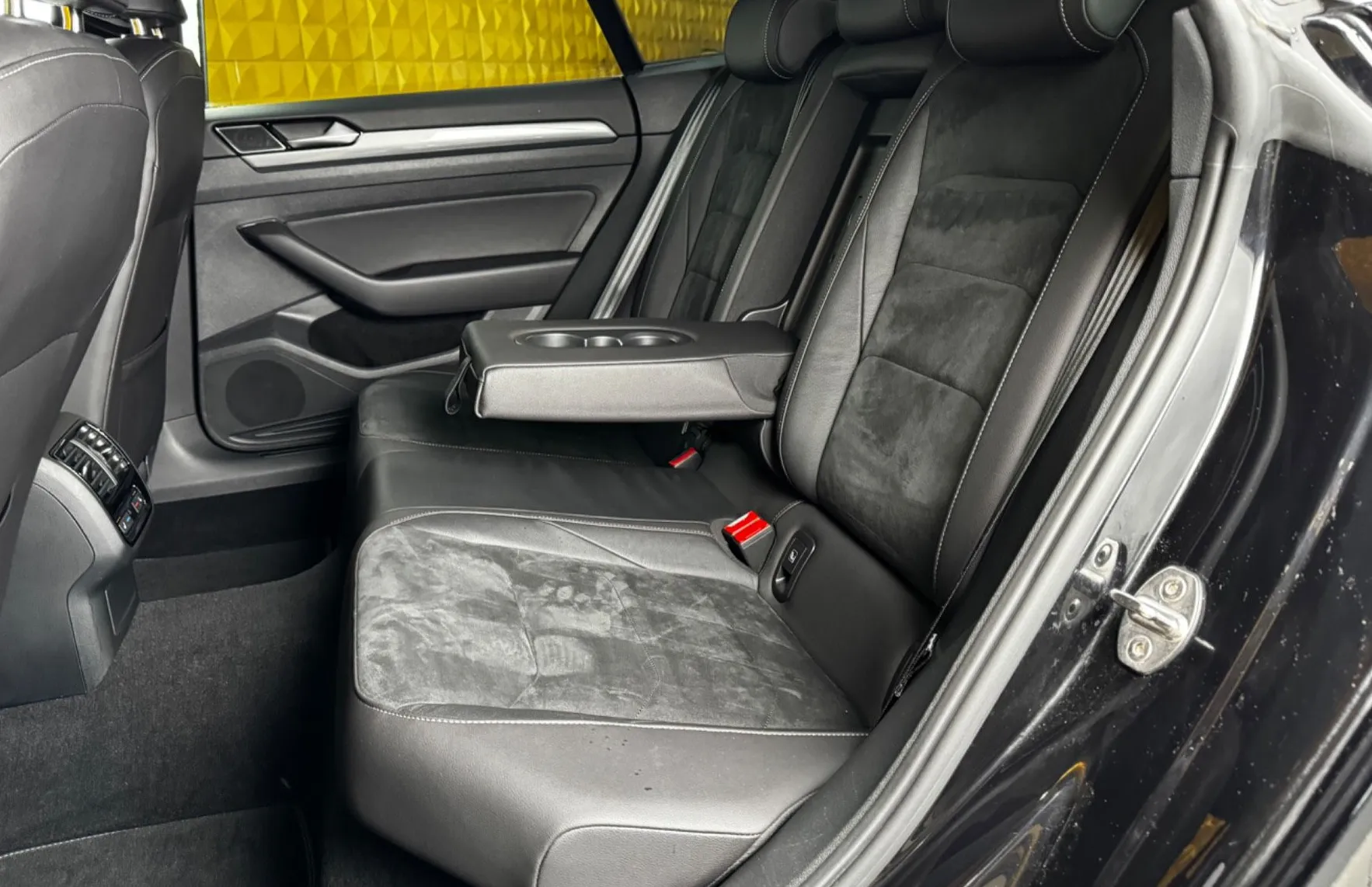 Zunanja slika - VW Arteon - 2.0 TDI AUT.-R Line-VIRTUAL-KLJUKA-KAMERA-MASAZA.. - 17