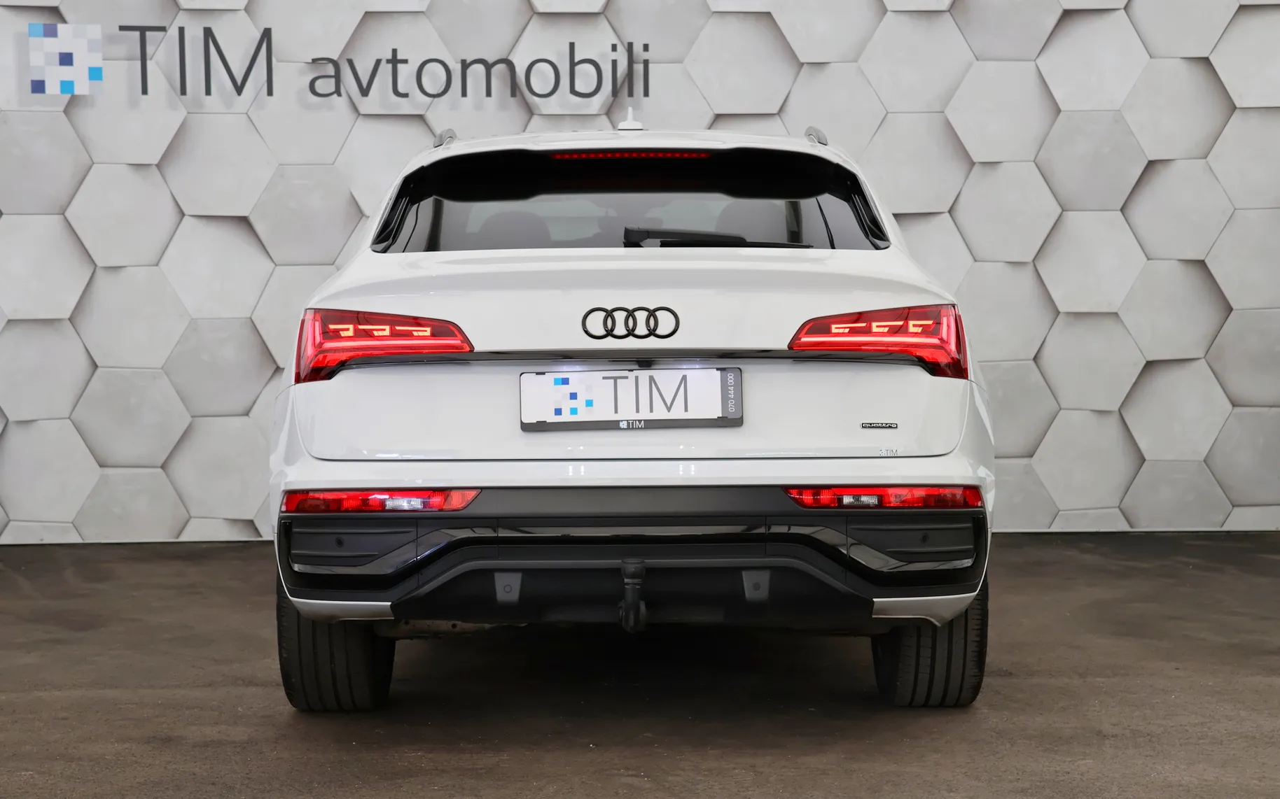 Zunanja slika - Audi Q5 - Sportback 40TDI Quattro S-Tronic S-Line 204KM - 6