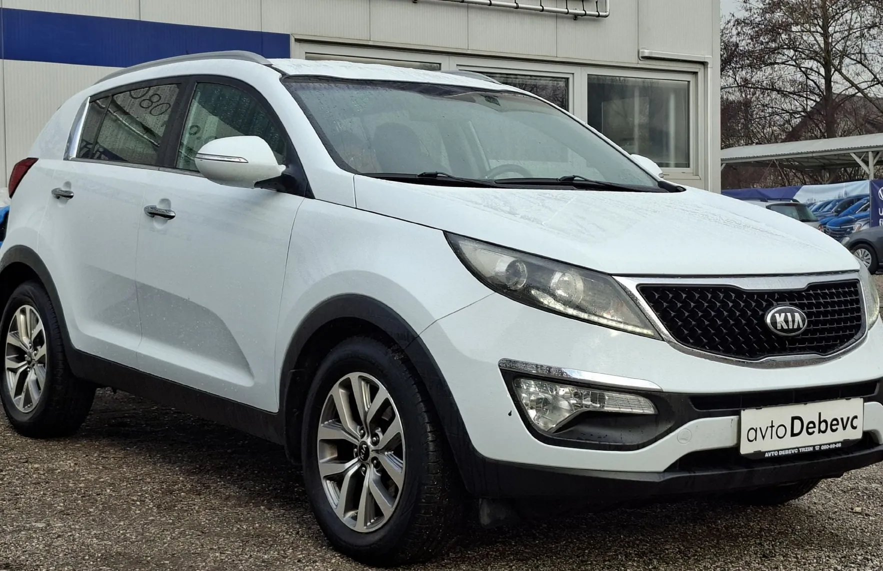 Zunanja slika - KIA Sportage - 1.7 CRDi EX Urban - 3