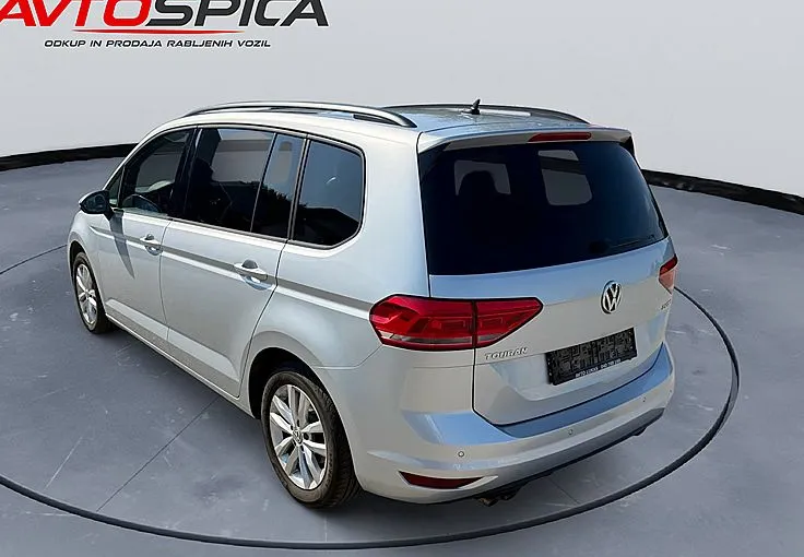 Zunanja slika - Volkswagen Touran - 2.0 TDI BMT Highline - NA OBROKE BREZ POLOGA - - 3