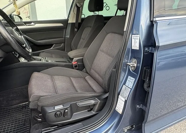 Zunanja slika - Volkswagen Passat - Variant 2.0 TDI BMT Comfortline Navi Kamera Radar Tempomat - 9
