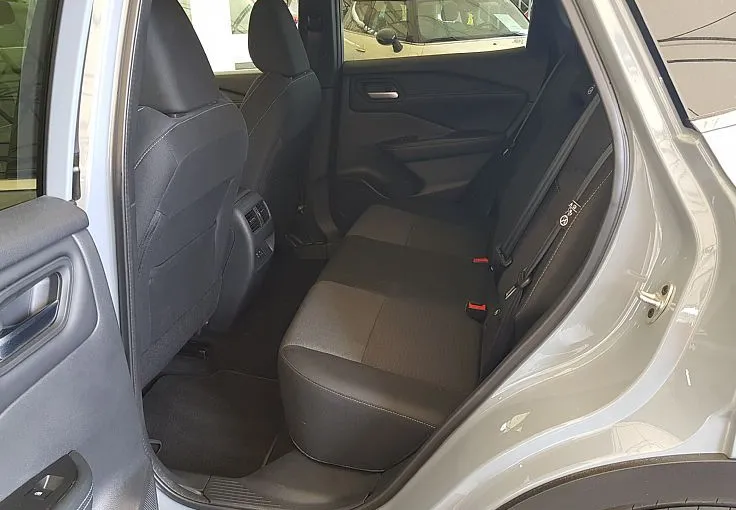 Zunanja slika - Nissan Qashqai - 1.3 DIG-T MHEV N-Connecta X-Tronic 1. LASTNIK SLO - 10