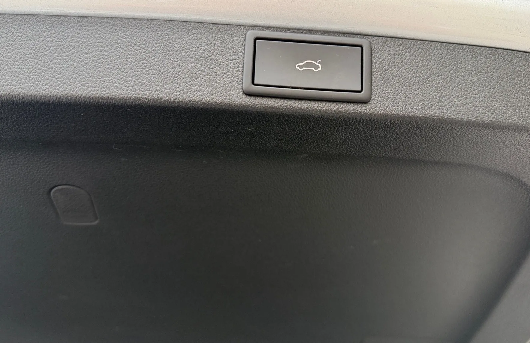 Zunanja slika - Škoda Octavia - 2.0 TDI Sportline 110 kW DSG-Keyless-LED-PDC - 13