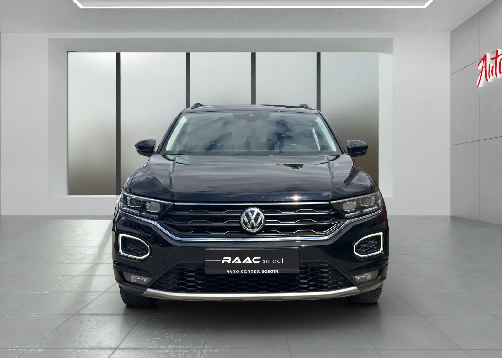 Zunanja slika - Volkswagen T-Roc - 1,6 TDI BMT - 2