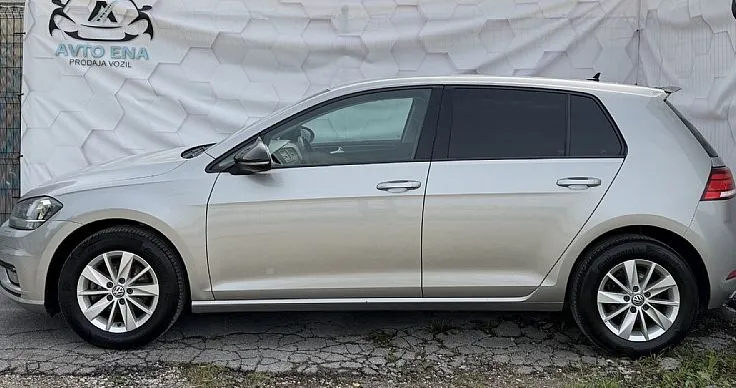 Zunanja slika - VW Golf - 1.0 TSI - LED - VELIK EKRAN - ALU15 - GRETJE SED. - 6