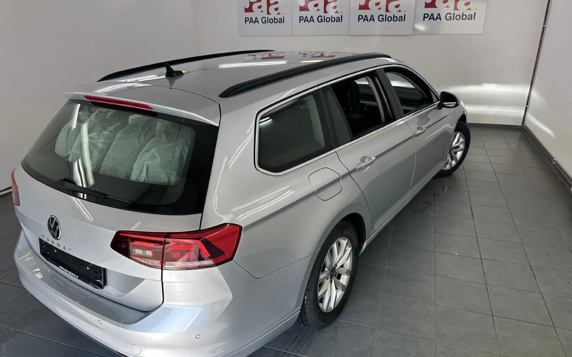 Zunanja slika - Volkswagen Passat - 1.5 TSI avt. 110kW.NEMŠKI+4GUME.KAMERA.LED.NAVI - 12